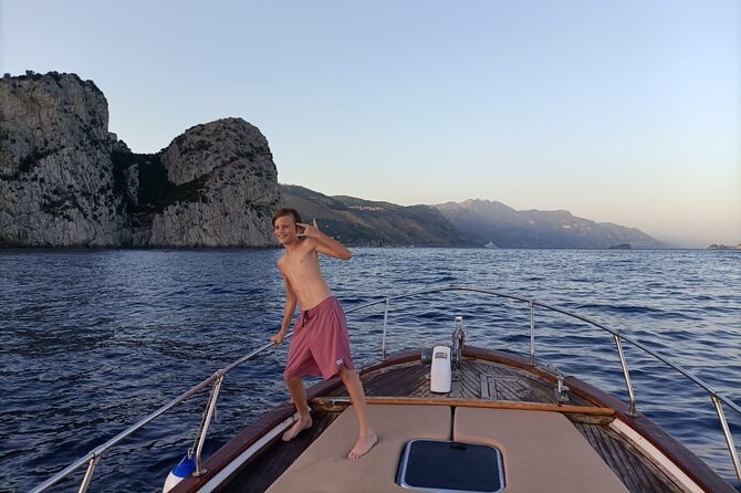 Sunset - Who This Sunset Cruise Suits Best