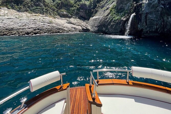 Sunset boat experience in Sorrento coast - Private tour for up to 5: the feel, the pace, and who this suits