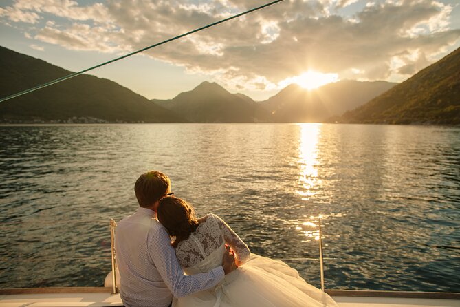 Sunset cruise on Amalfi Coast - Timing and Logistics: How to Plan Your Evening Without Stress