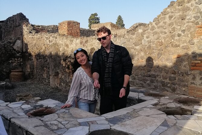 The charm of Pompeii and Herculaneum.Private Tour with Official Guide - Timing: 5 to 6 hours sounds short, but it’s a full day