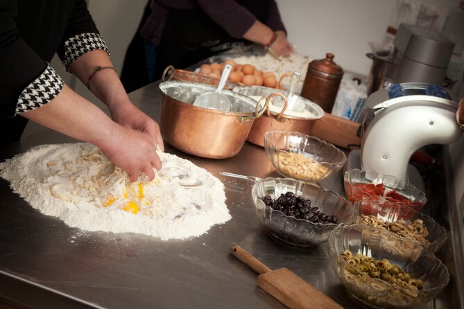 Traditional Neapolitan cooking class - Key things to know before you cook in Sorrento