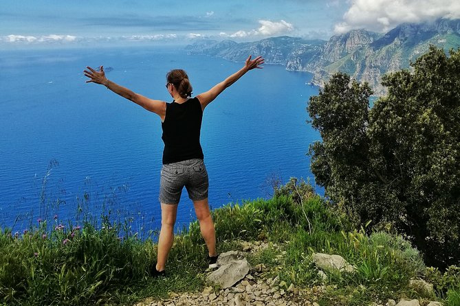 Trail of the gods with local guide Saveria Fiore "Ladybug" - Sentiero Degli Dei Explained: It’s More Than a Famous Name