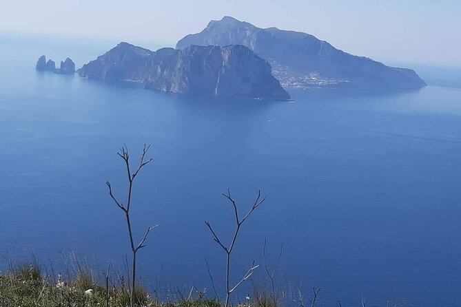 Transfer from Naples airport or station to Nerano (Massalubrense) - Meeting your driver at Naples airport or station (and keeping it simple)