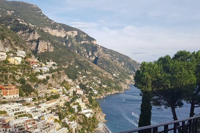 Transfer From Naples airport or station to Positano and vice versa - Naples airport or station pickup: the moment that sets the tone