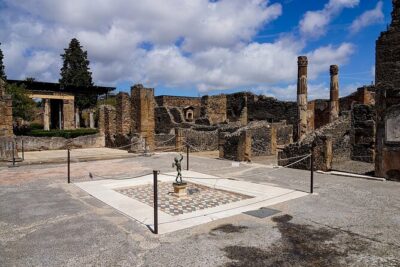 Transfer from Praiano to Naples - The scenic drive: Ravello viewpoints and a Vesuvius photo stop