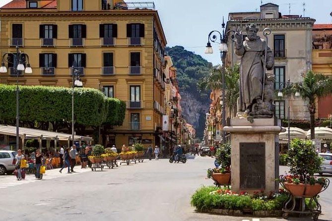 Transfers From Naples Airport Or Train Station To Sorrento - Price and value: what $132.53 per person buys you